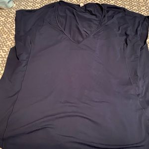 Oversized under armour tshirt